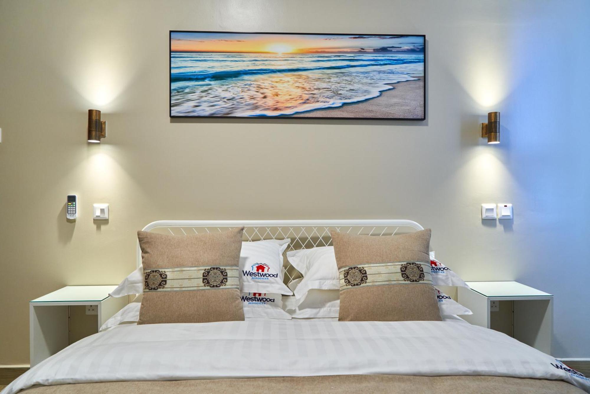 Westwood Residences 阿鲁沙 外观 照片