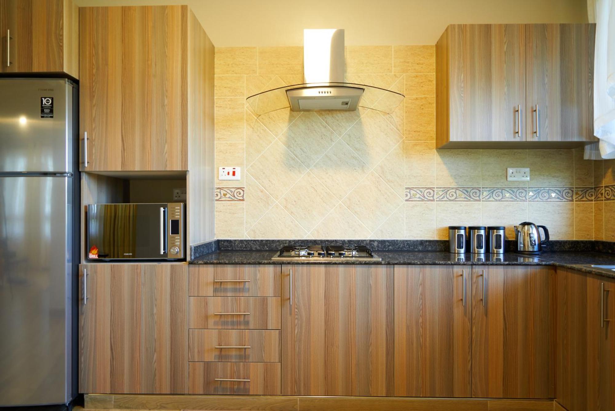 Westwood Residences 阿鲁沙 外观 照片