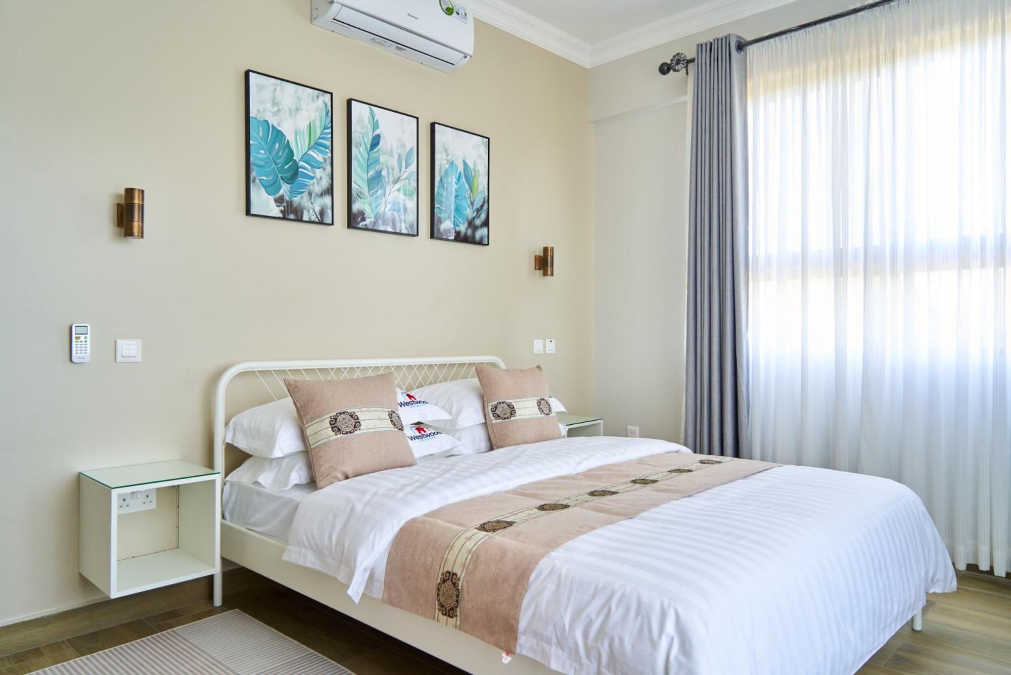 Westwood Residences 阿鲁沙 外观 照片
