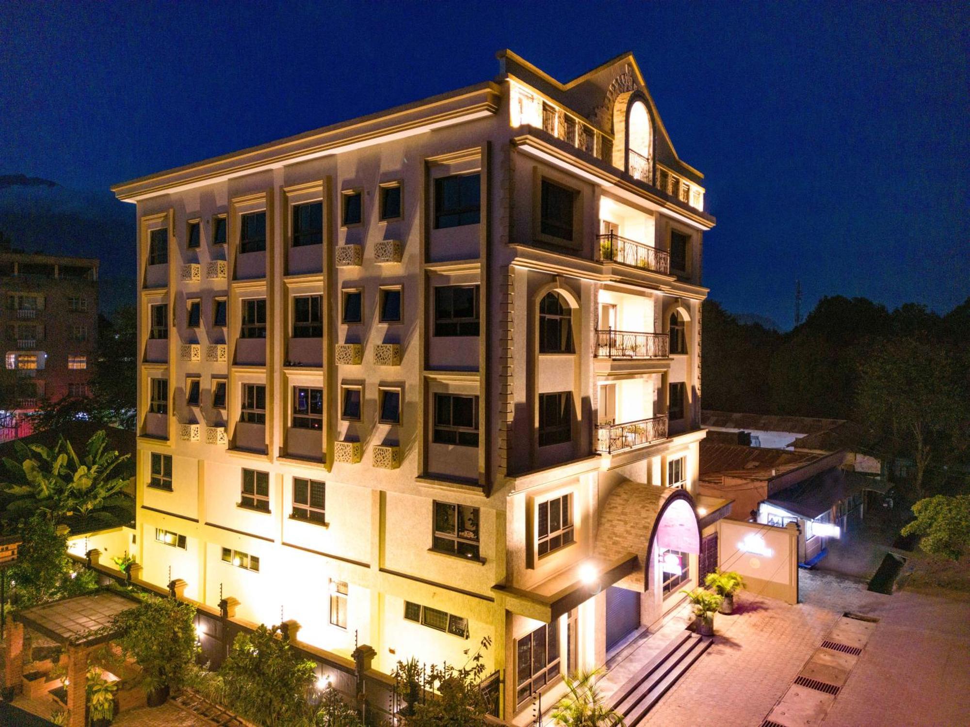 Westwood Residences 阿鲁沙 外观 照片
