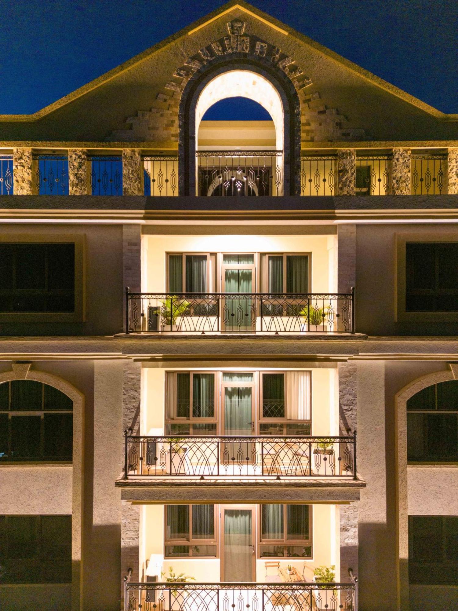 Westwood Residences 阿鲁沙 外观 照片